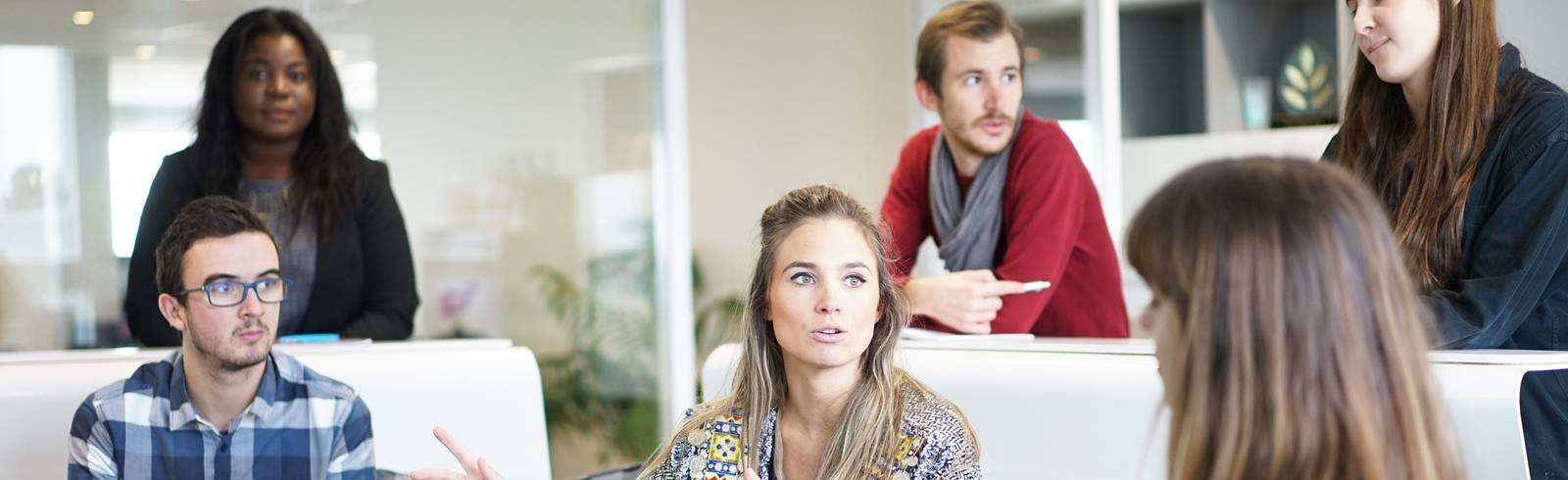 Arbeitslosigkeit geht im Juli weiter zurück