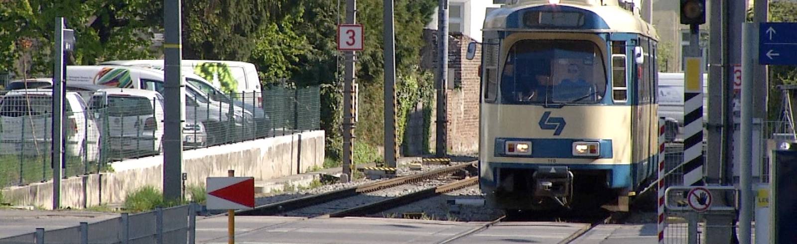 Badner Bahn: Fahrgäste stellen gutes Zeugnis aus