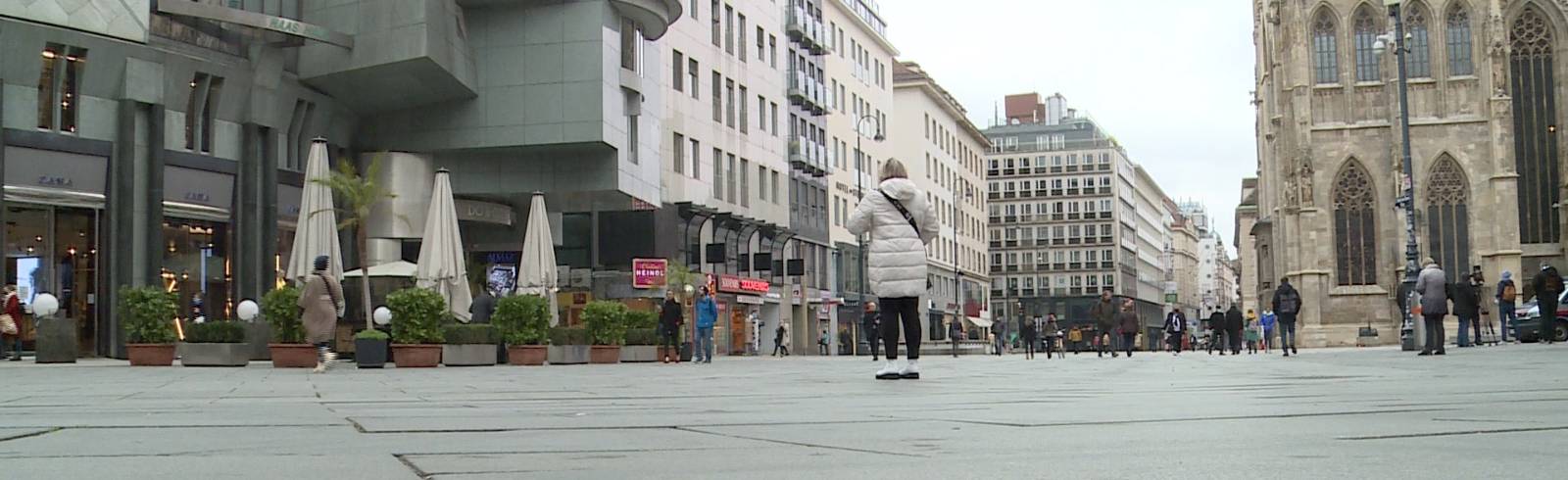 Leerer Stephansplatz zu Faschingsbeginn