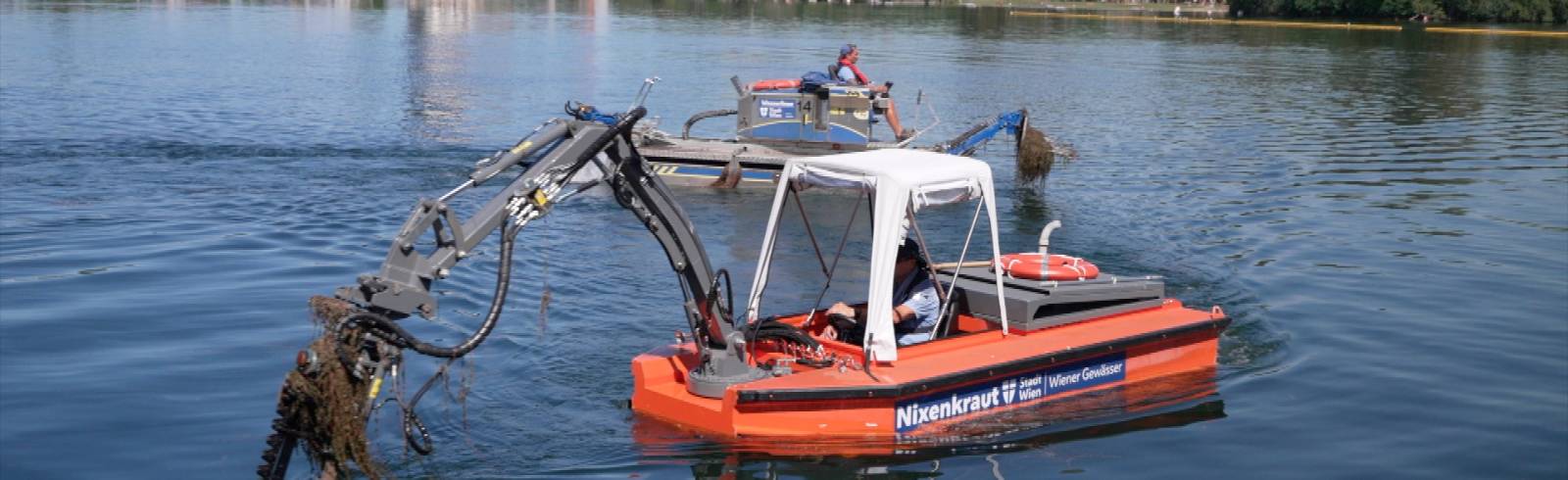 Mähboote: Neue Saison auf Alter Donau