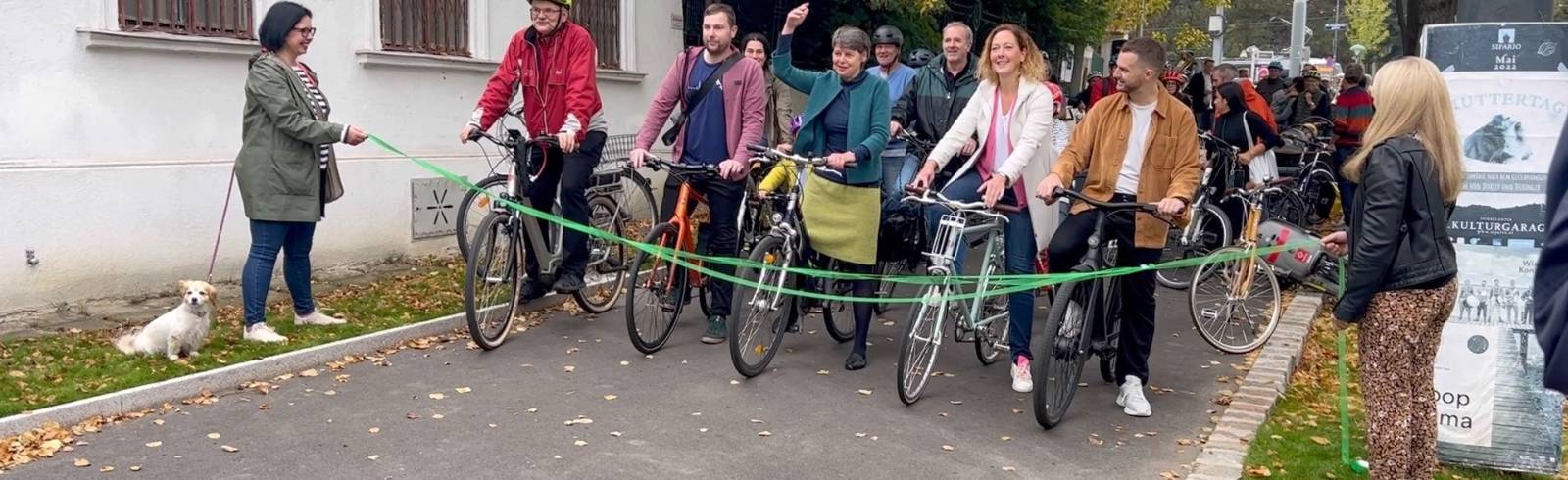 Bezirksflash: Neuer Radweg eröffnet