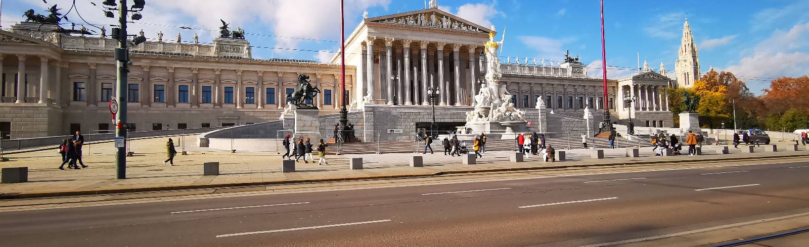 Umgebautes Parlament öffnet am Donnerstag