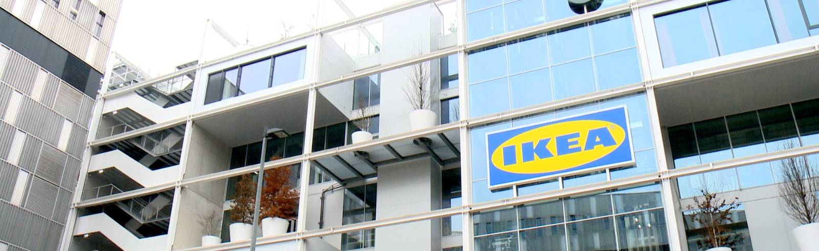 City-IKEA: Weihnachtsflair und Architekturpreis