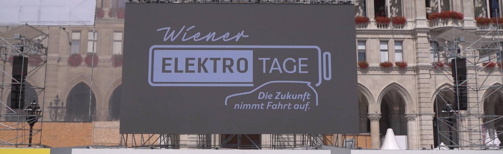 Elektrotage: Rathausplatz "unter Strom"