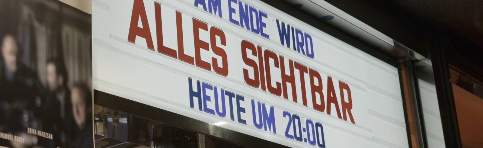 Bunte Wiener Szene bei Filmpremiere