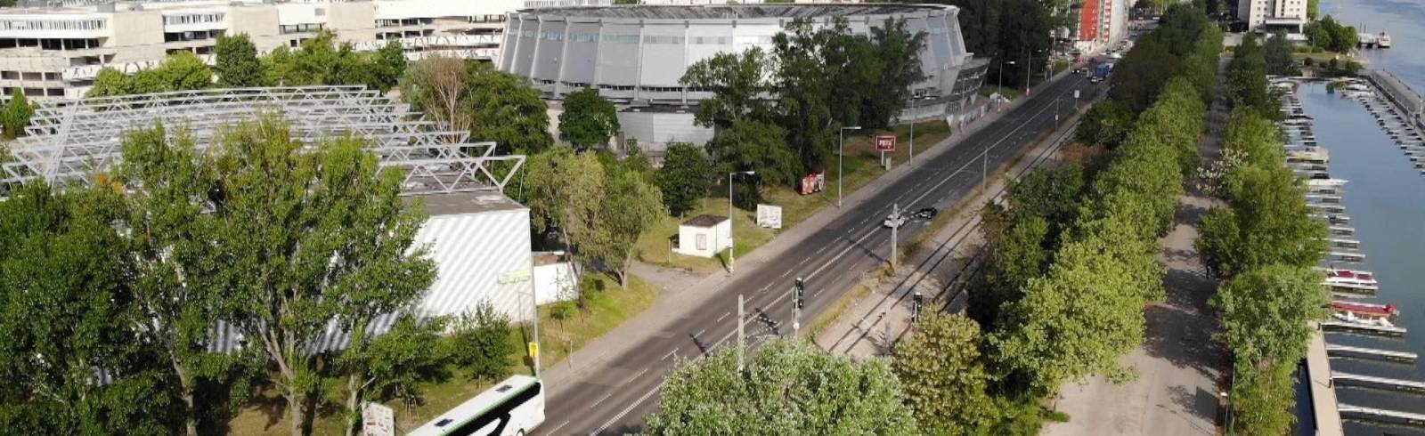 Happel-Stadion: Stadt baut Busbahnhof nun selbst