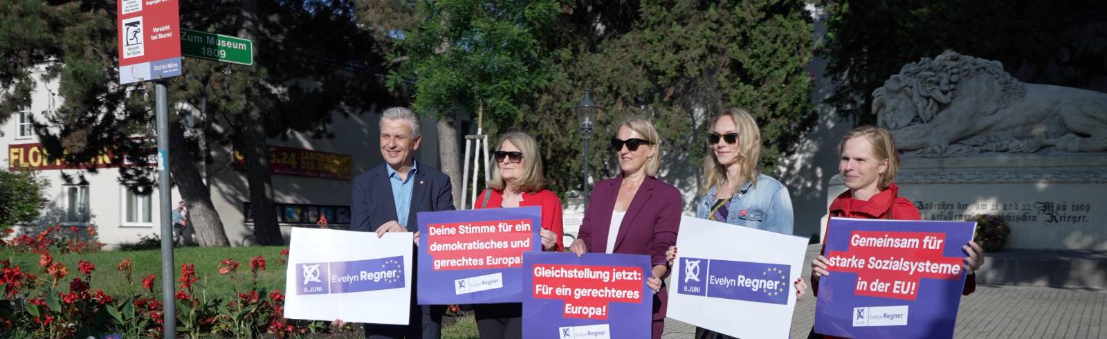 EU-Wahlkampfaktion am Siegesplatz Aspern