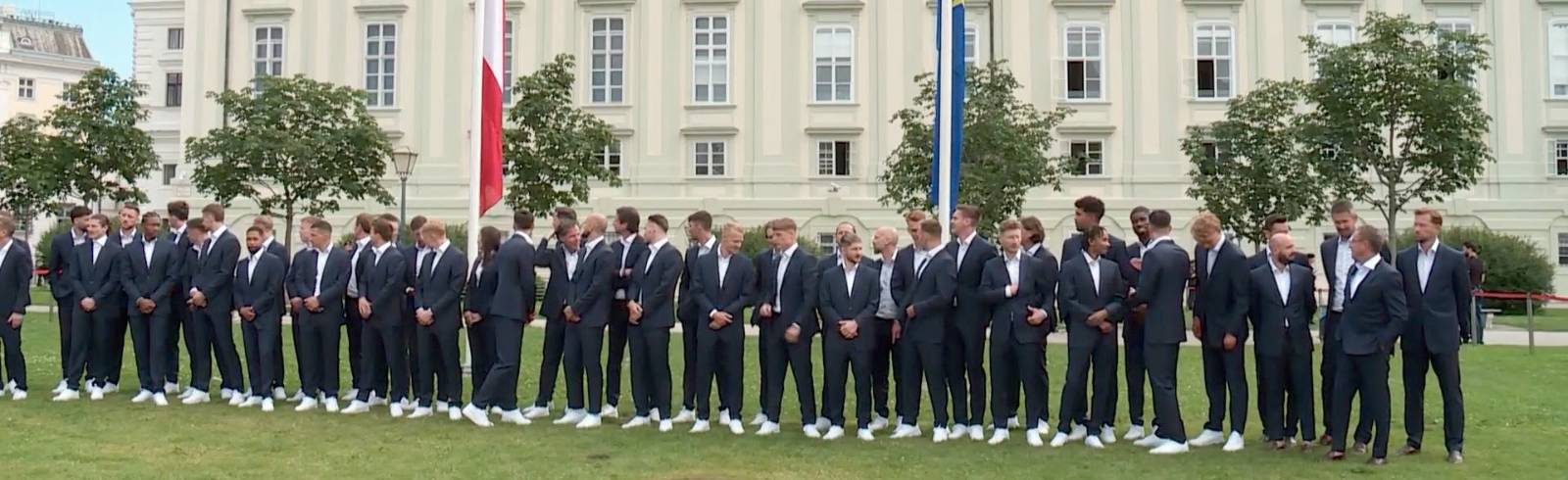 Fußball-EM: ÖFB-Team von Staatsspitze am Heldenplatz verabschiedet