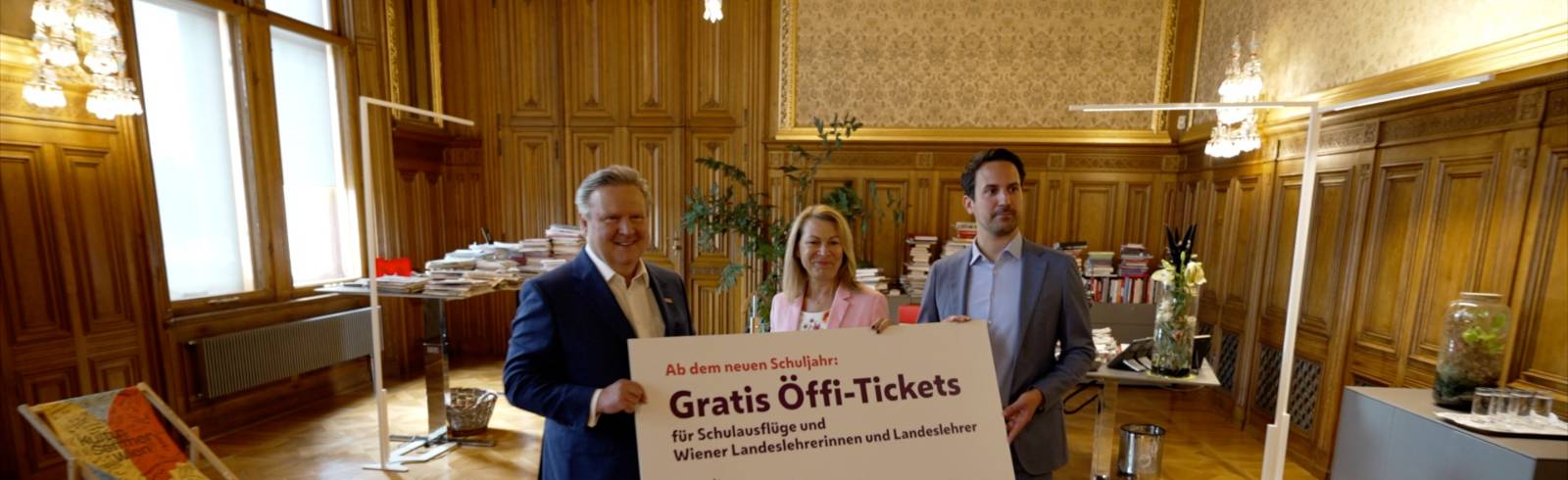 Gratis Öffi-Jahresticket für Wiener Pflichtschullehrer*innen