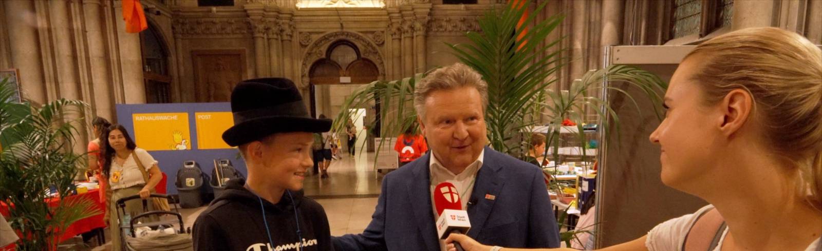 Ferienspiel-Highlight: Kinder interviewen Bürgermeister