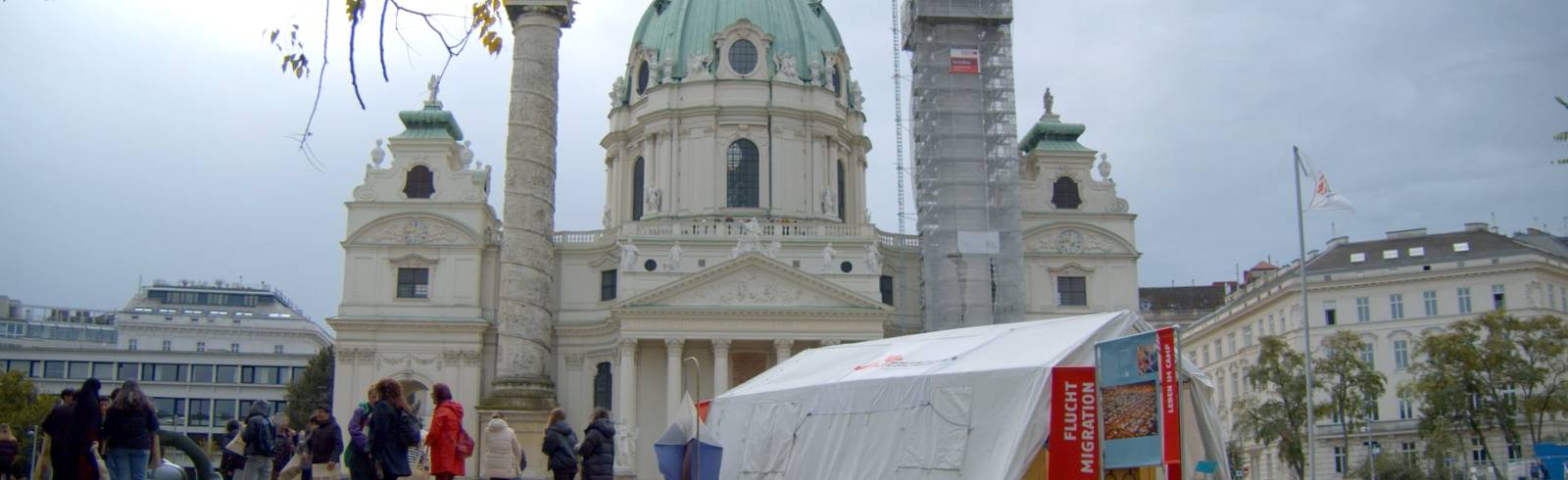 Bezirksflash: Ausstellung zeigt die Arbeit der "Ärzte ohne Grenzen"