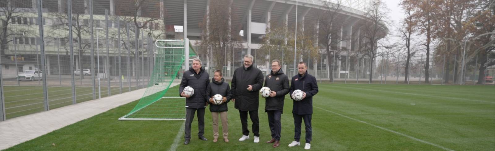 Nachhaltige Trainingsplätze für Rapid