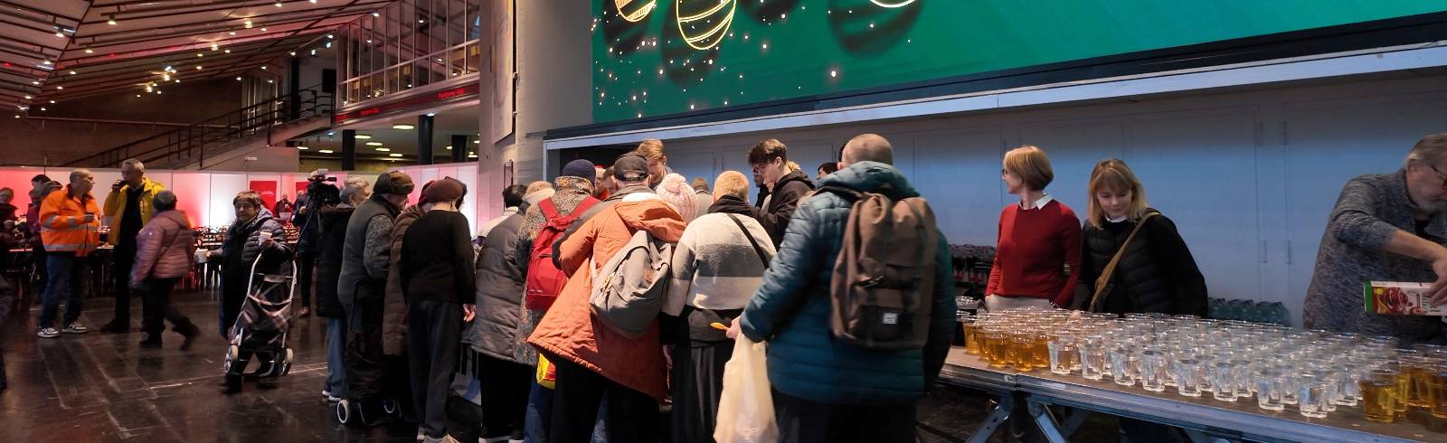 Unterstützung für Obdachlose beim Fest der Adressenlosen