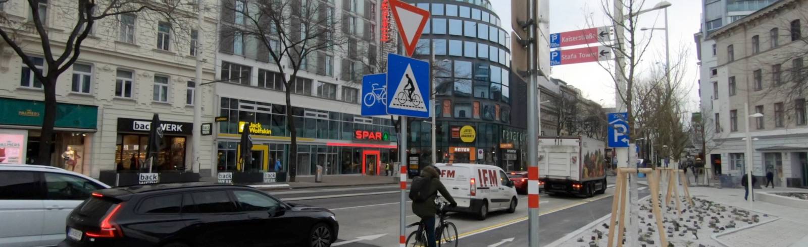 Wien testet Verkehrsschilder aus Holz