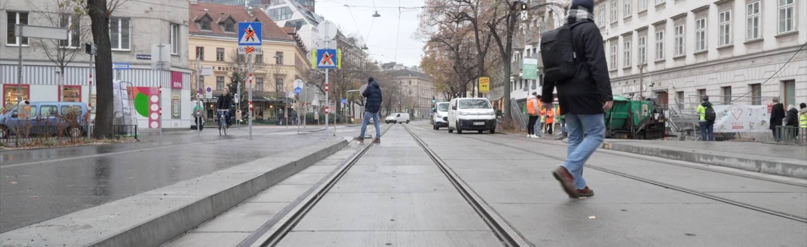 Baustellenende: Wiedner Hauptstraße auf Schiene