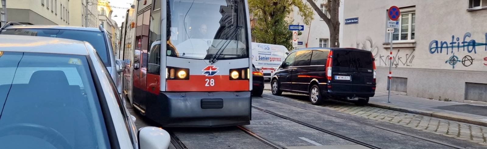 Bezirksflash: "Freie Fahrt" in der Camillo-Sitte-Gasse