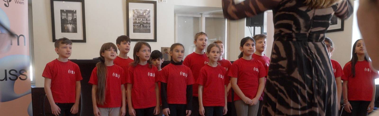 Präsentation: 900 Schüler*innen schreiben ein Musikbuch