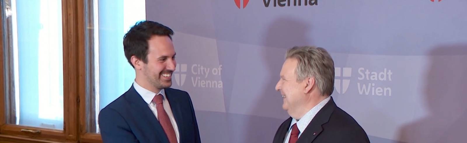 Nach Wien-Wahl - SPÖ startet Sondierungen mit NEOS