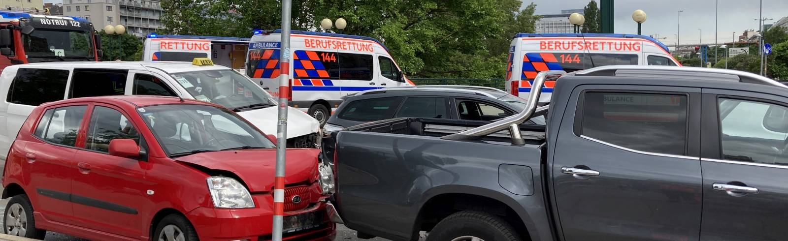 Alsergrund: Fünf Fahrzeuge in Unfall verwickelt