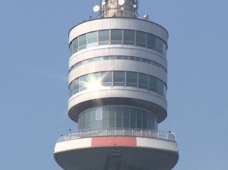 Donauturm: Brand im Technikbereich