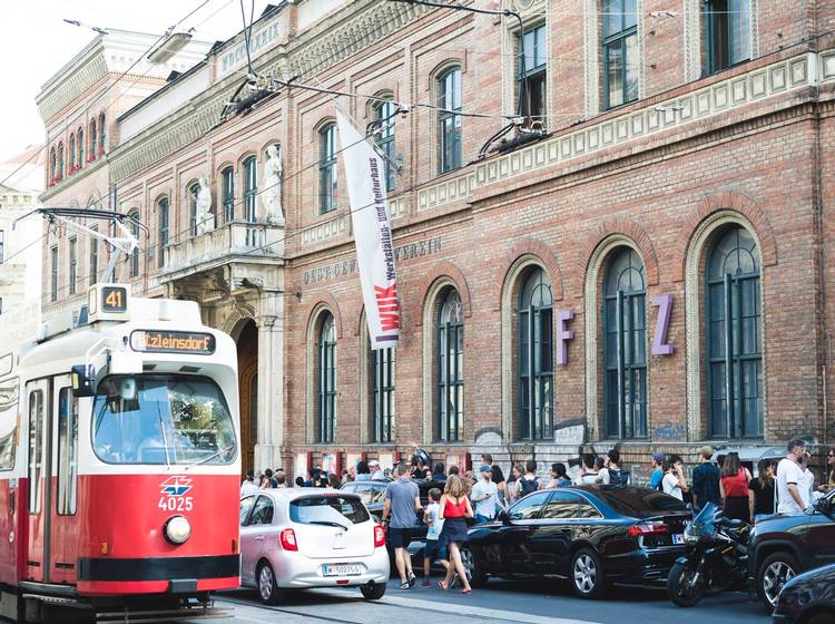 Sommerliche Platzkonzerte im WUK