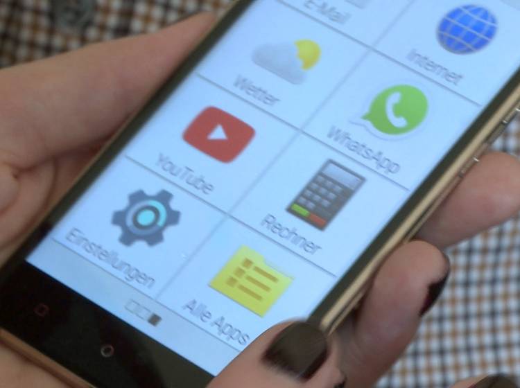 Senioren-App macht handyfit