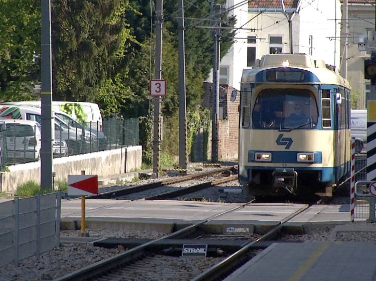 Badner Bahn: Fahrgäste stellen gutes Zeugnis aus