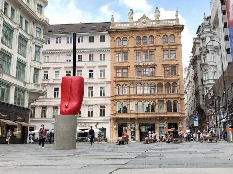 Kunst: Zunge zeigen am Graben