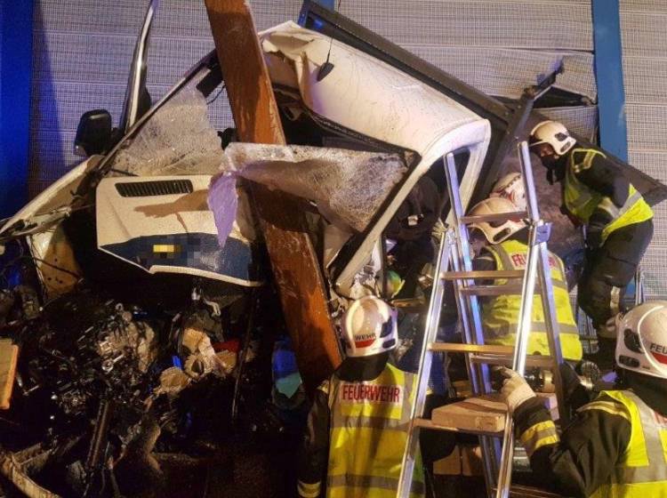 Bezirksflash: Tödlicher Unfall auf der Tangente