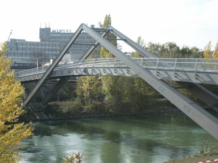 Bezirksflash: Leiche in Erdberg gefunden