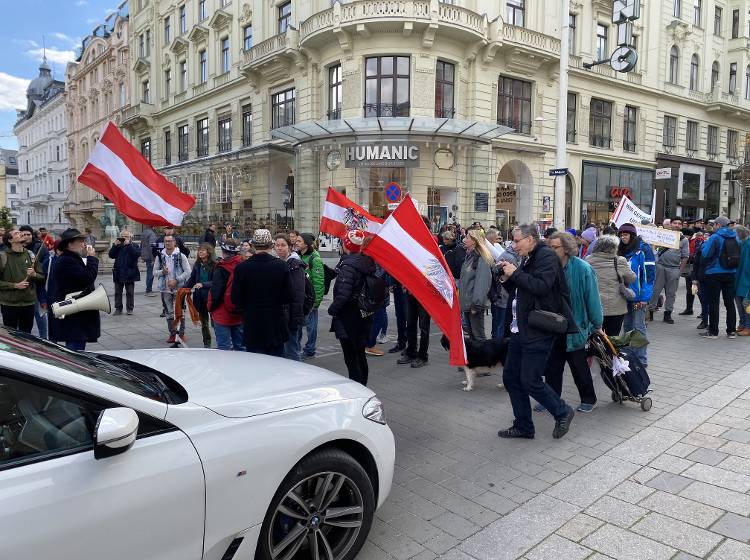 Corona-Demos am Nationalfeiertag