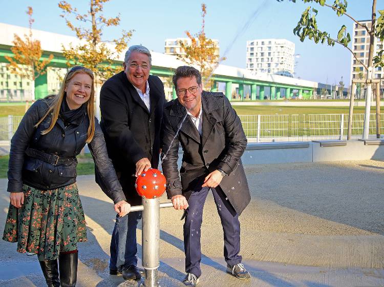 Neuer Elinor-Ostrom-Park in der Seestadt