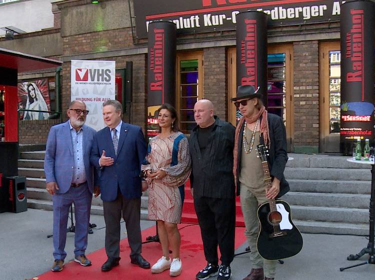 "Rabenhof Theater-Feeling" für Flächenbezirke