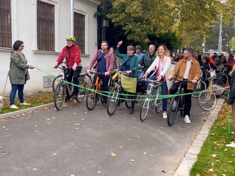 Bezirksflash: Neuer Radweg eröffnet