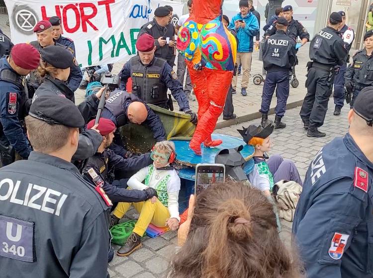 Bezirksflash: Demo für Verkehrswende