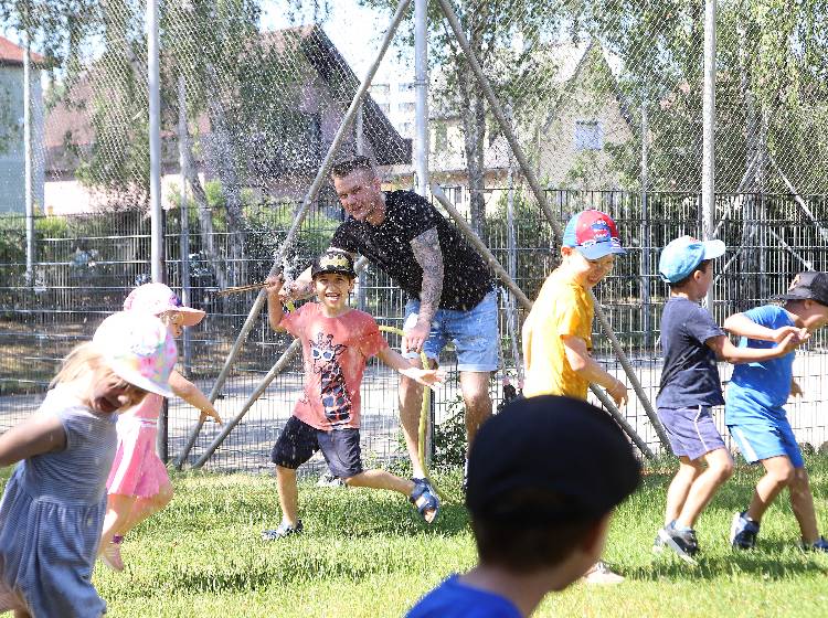 Wien will mehr Männer als Kindergärtner