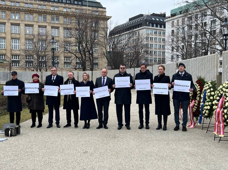 #WeRemember: Gedenken für Holocaust-Opfer