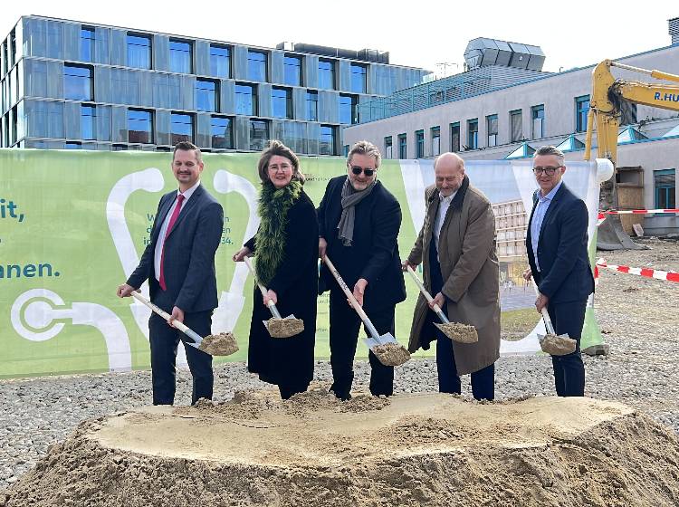 Klinik Favoriten: Spatenstich für neues Gebäude