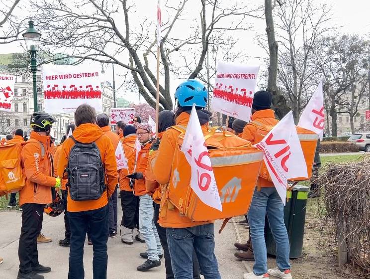 Warnstreik: Lieferant*innen lassen Räder stehen