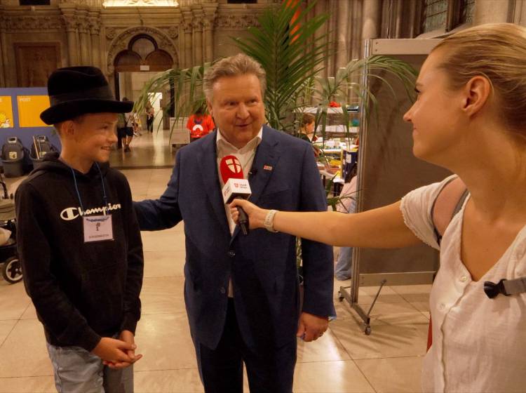 Ferienspiel-Highlight: Kinder interviewen Bürgermeister