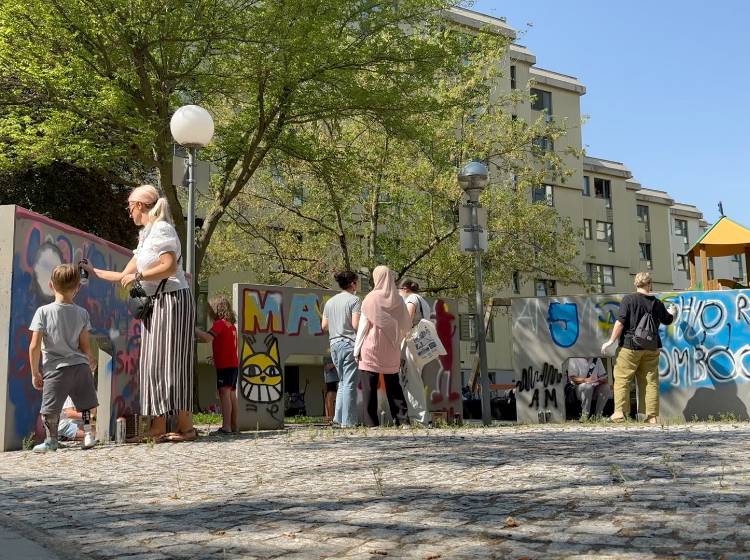 Graffiti-Workshop: "Wie die bunten Kakadu"