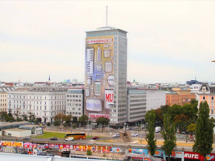 Ringturm: "Mit den besten Zutaten" verhüllt