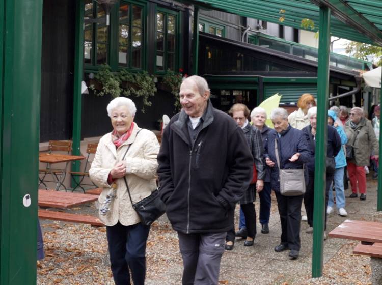 Erstes Dämmerschoppen in Rudolfsheim-Fünfhaus