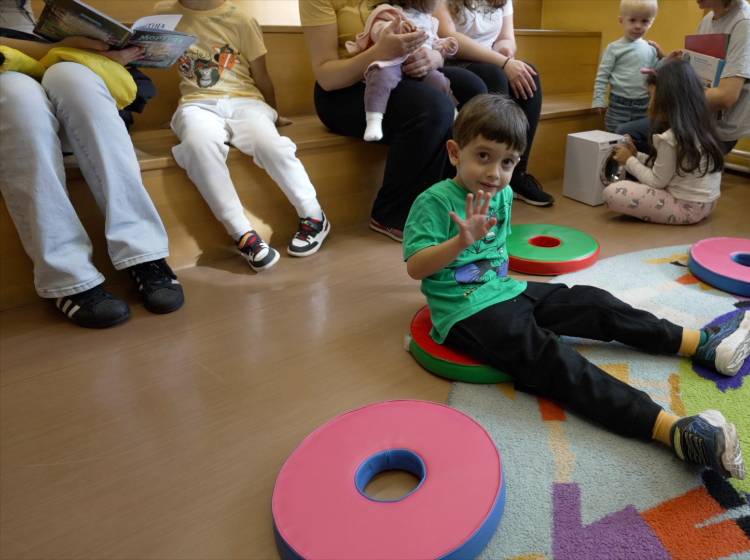 Spielerisch Deutsch lernen in den Büchereien