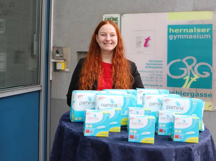 Bezirksflash: Gratis Menstruationsartikel an Hernalser Schulen