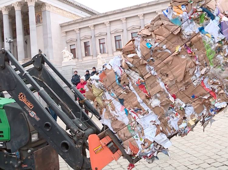 Parlament: Bauern protestieren gegen Bürokratie